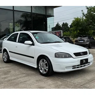 CHEVROLET Astra II 2012